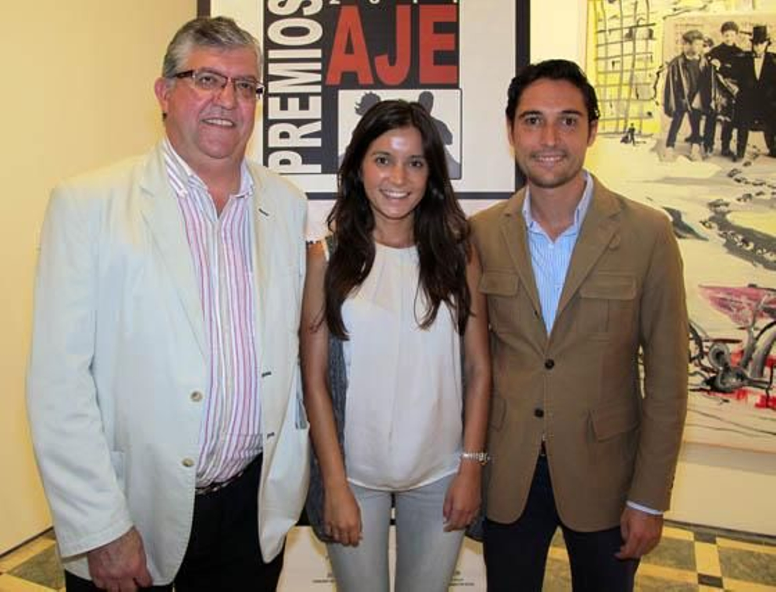 Francisco Gutiérrez, Marta Toscano y Álvaro Falcón, de Xtraice, ganadores junto a Adrián Ortiz, del Premio a la Trayectoria Empresarial.

Foto: Victoria Ramírez