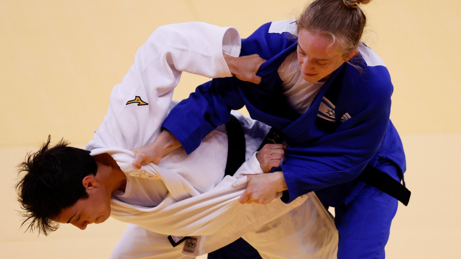 Julia Figueroa, durante su combate con la israelí Shira Rishony.