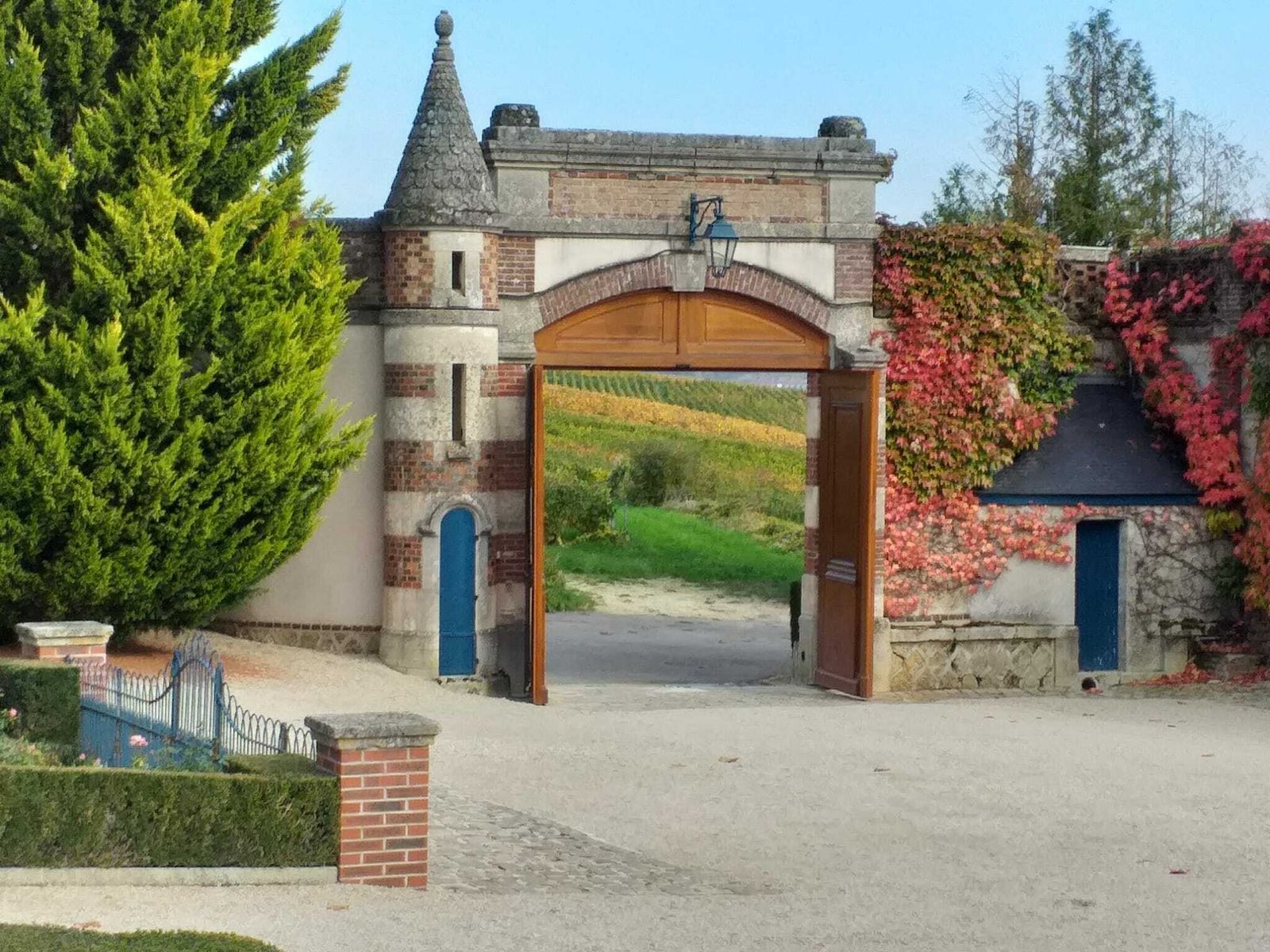 Entrada a la Marqueterie.