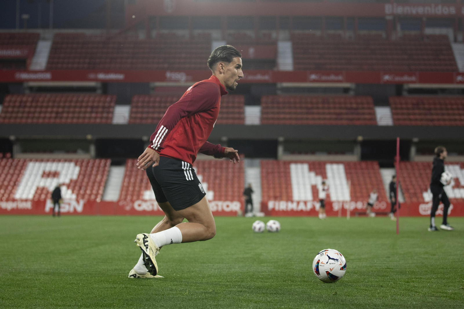 Así fue el primer entrenamiento de José Ramón Sandoval en el Granada CF