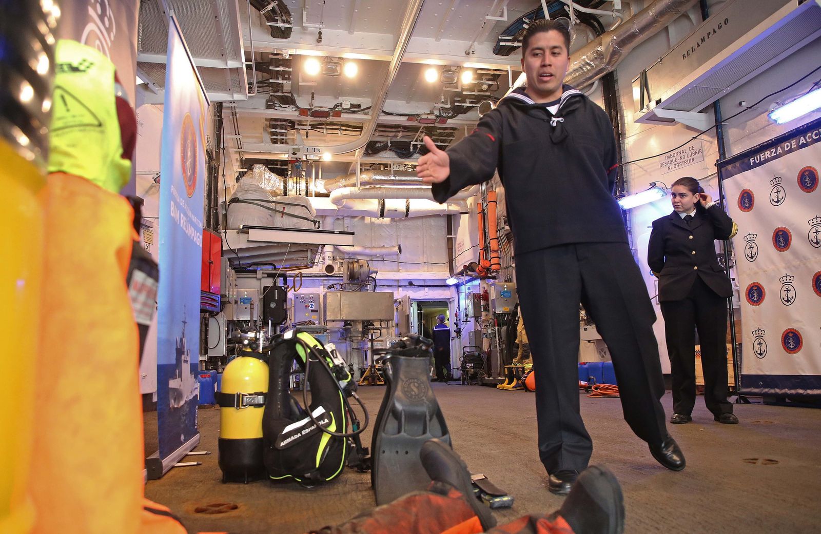 Fotos del Buque de Acción Marítima 'Relámpago' de la Armada Española en Algeciras