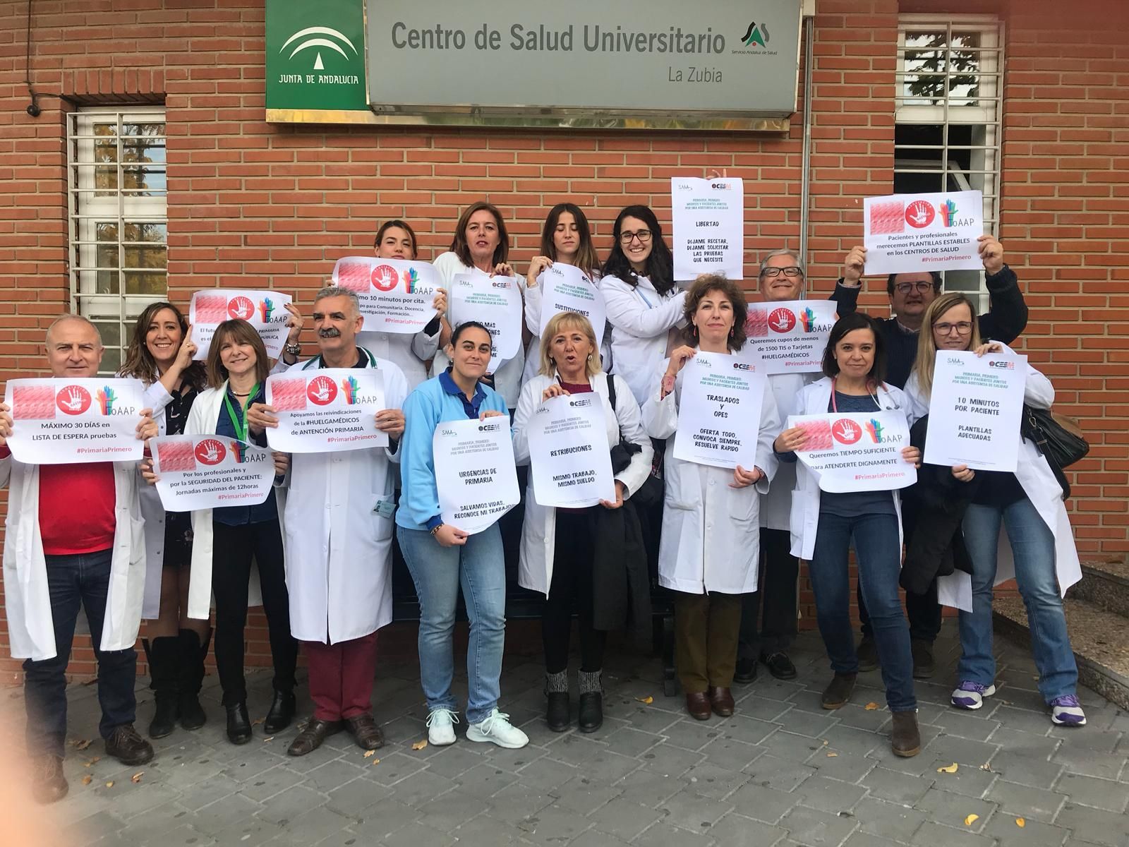 Desde el Centro de Salud de la Zubia se suman a las protestas