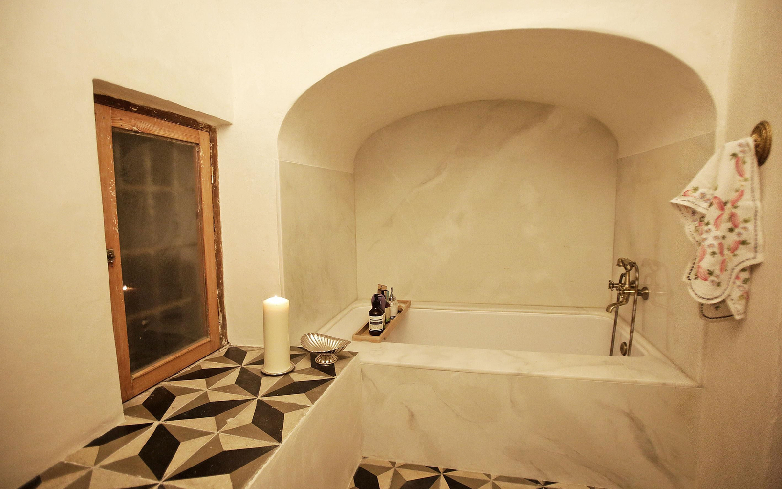 Las imágenes de la casa de la diseñadora gaditana Desirée Mejer, en la calle Manuel Rancés