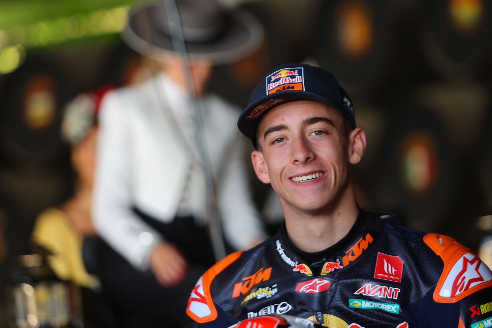 Pedro Acosta y Remy Gardner 'ruedan' en González Byass