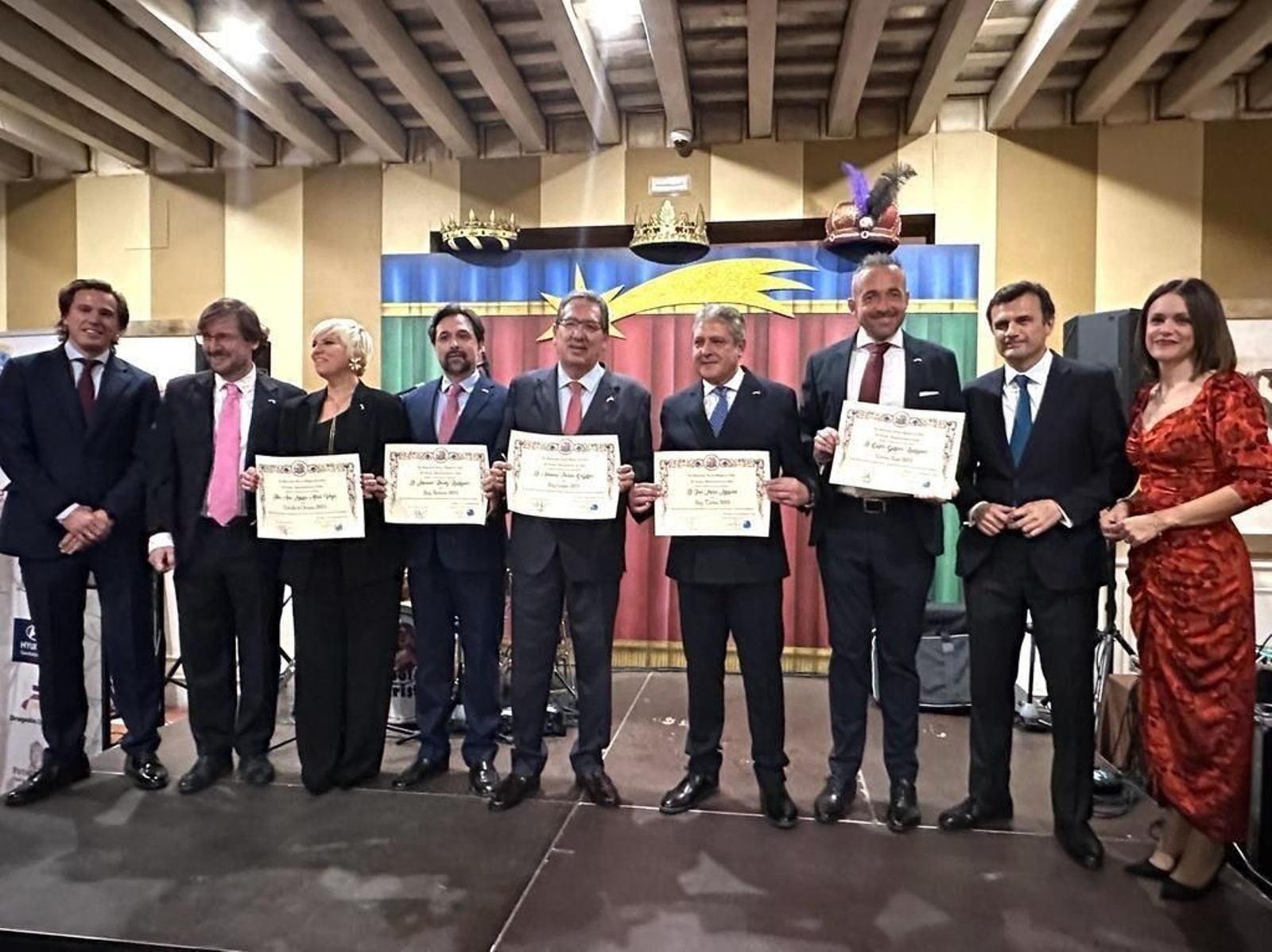 Pablo Otero, Manolo Navarro, Pasión Vega, Manuel Rosety, Antonio Pulido, Pepe  Mata, Carlos Garrido, Bruno García y Beatriz Gandullo.