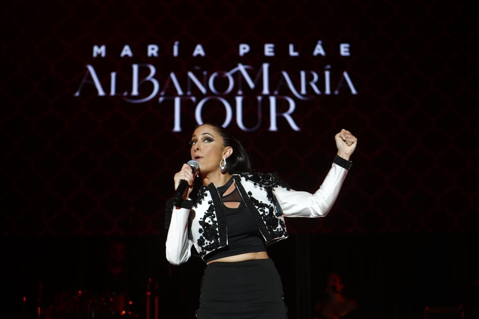 El concierto de María Peláe en el Festival de la Guitarra de Córdoba, en imágenes