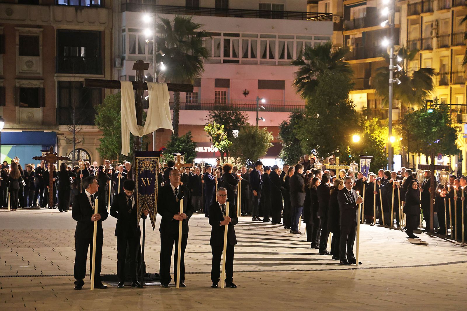 Las fotografías del Vía Crucis de las Hermandades de Huelva