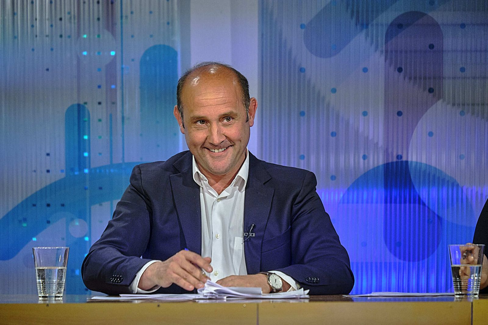 Los gestos de los candidatos durante el debate de las municipales en Onda Cádiz.