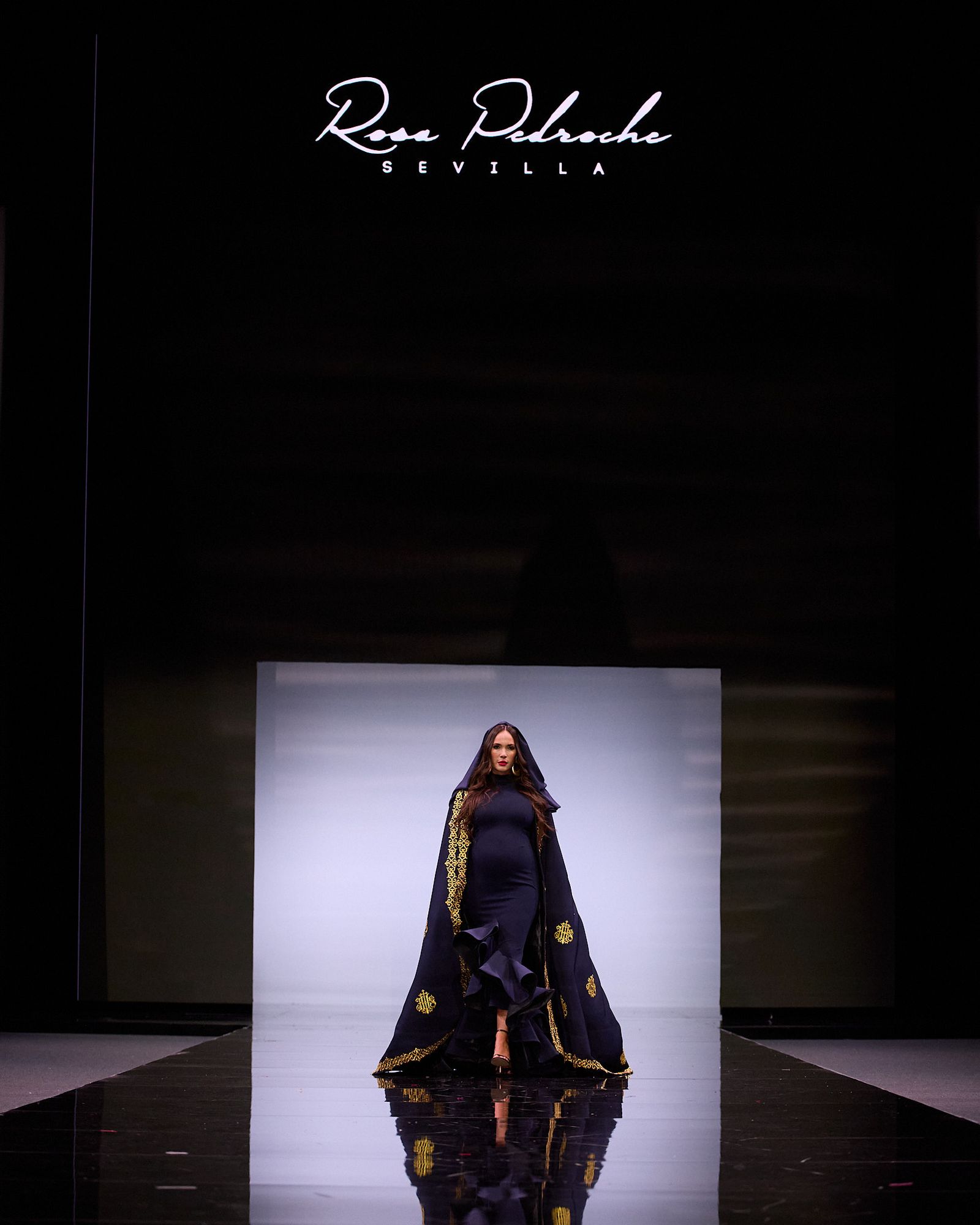 El desfile de Rosa Pedroche  en Simof 2026, todas las fotos