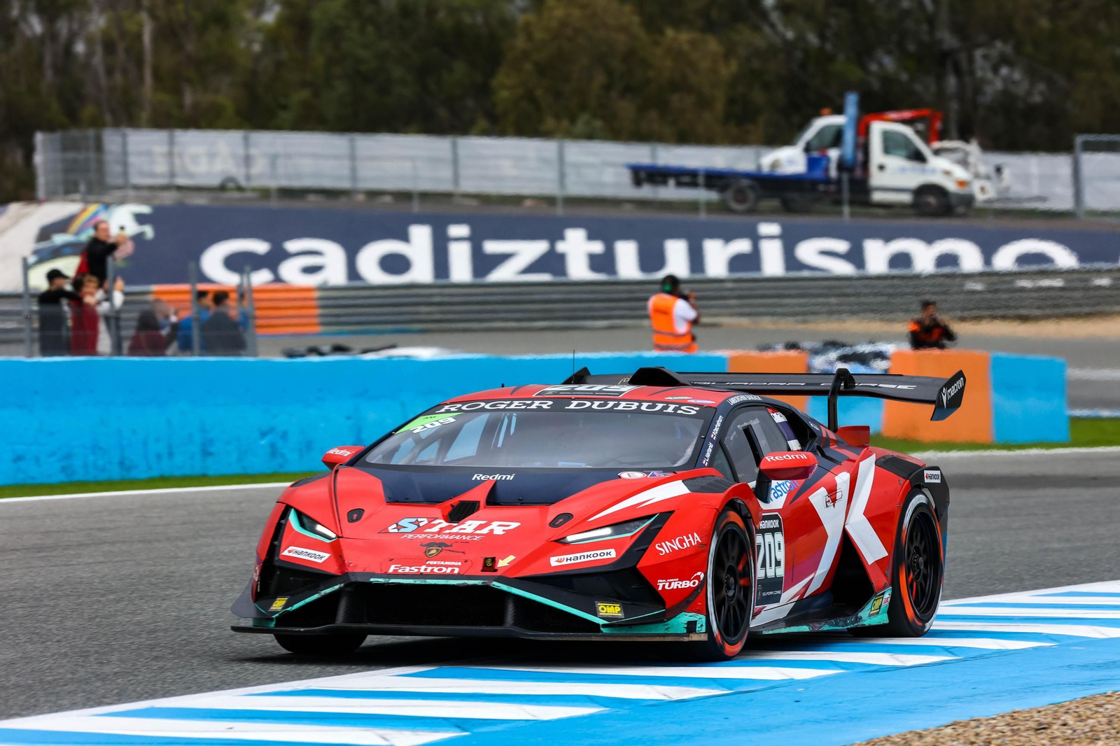 Las mejores imágenes de las Finales Mundiales de la Copa Lamborghini en Jerez