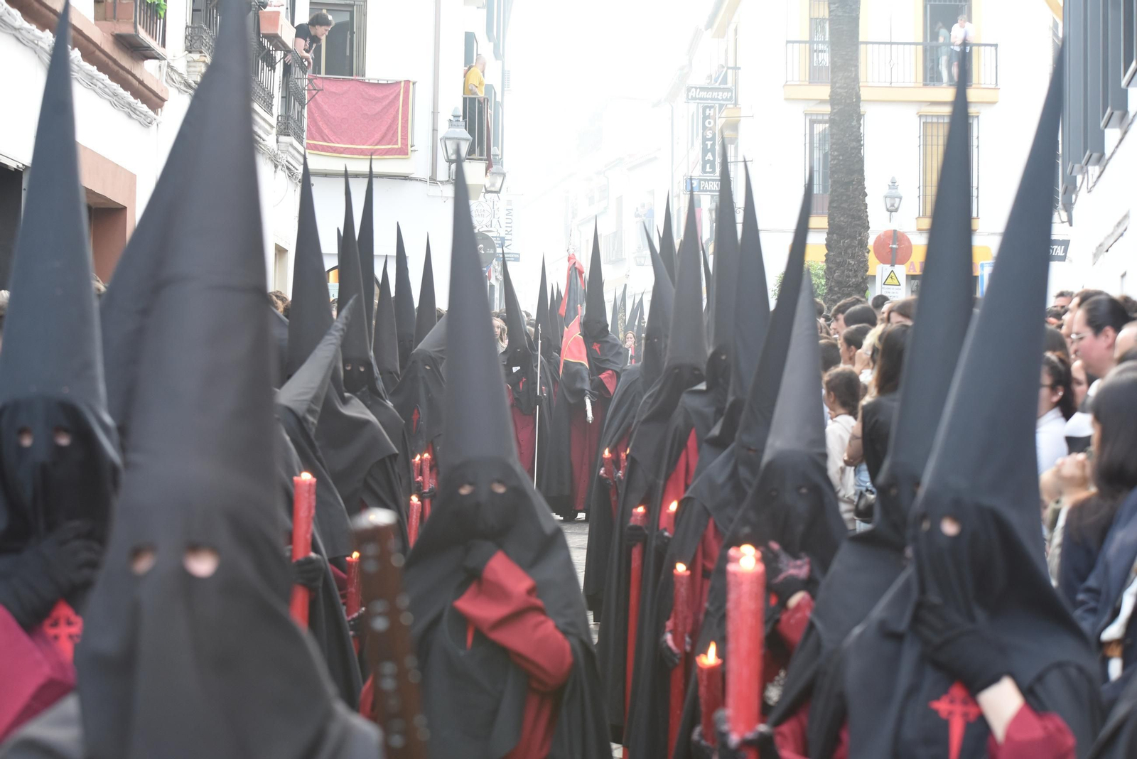 La procesión de las Penas de Santiago en este Domingo de Ramos de Córdoba