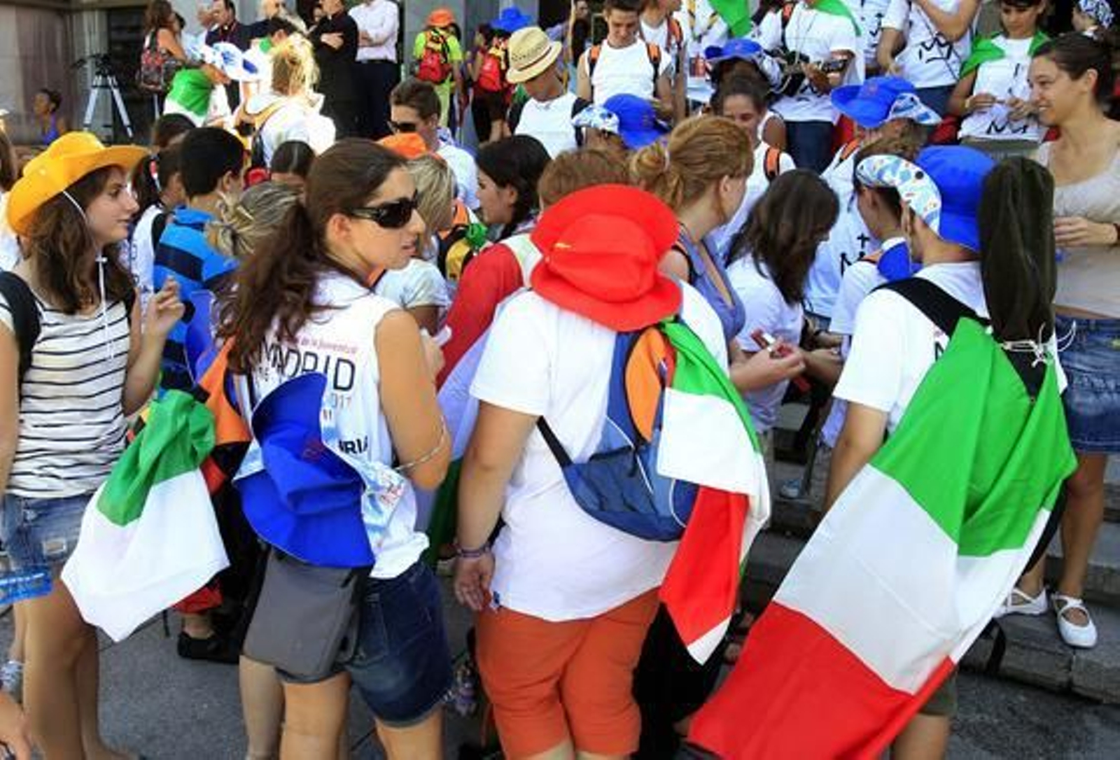 Foto: Leonardo Wen / J. L. Pino / Javier Liz? Manuel H. de Le? Gustavo cuevas / Miguel ngel Molina / Bernardo Rodr?ez