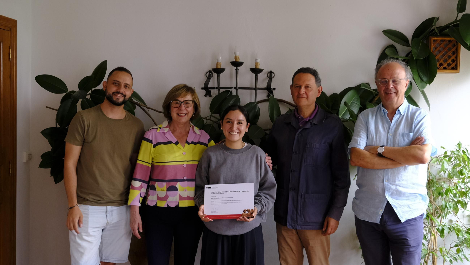 Entrega de diplomas a los alumnos del seminario de historia del Festival de Vélez Blanco