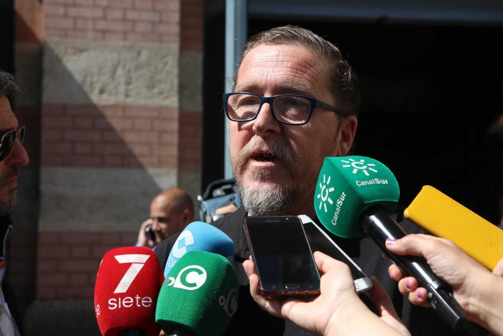 Joaquín Revuelta, director de la chirigota 'Er Chele Vara'.