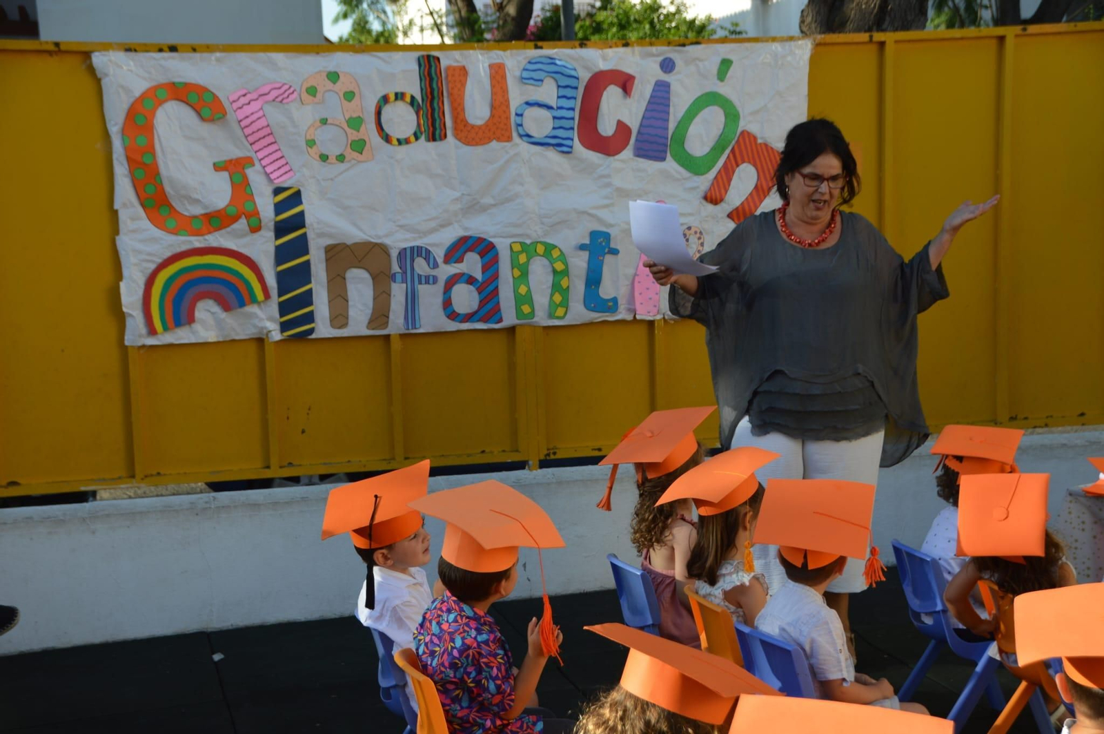 Una imagen de Olga Meynet en el acto de fin de curso.