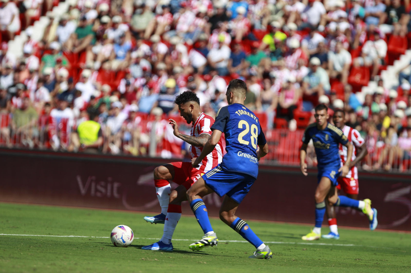Imágenes del empate a 3 de la U.D. Almería y el Granada C.F.
