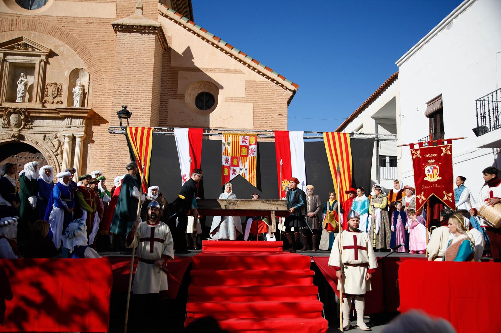 La Recreación de la Pernoctación de los Reyes Católicos en Fiñana, en imágenes