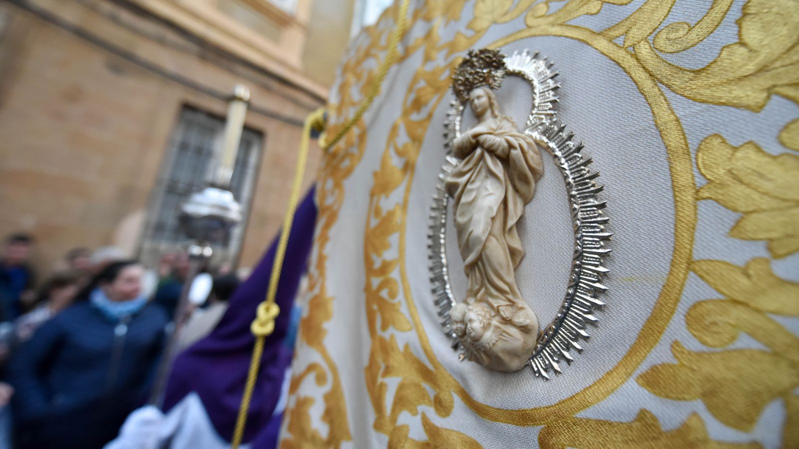 Fotos del Lunes santo en Tarifa: Nuestro Padre Jesús en la Oración en el Huerto y Nuestra Madre de Dios y del Rosario