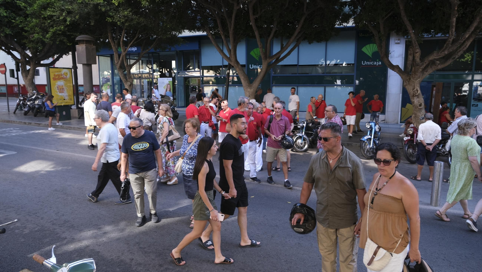 Exposición de Motos Antiguas de la Feria de Almería, en imágenes