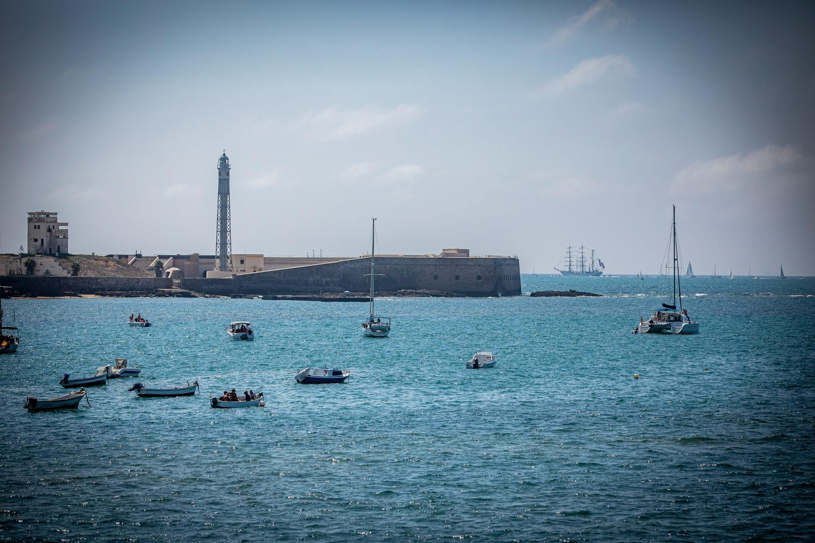 Una mirada a la despedida de Cádiz a la Gran Regata
