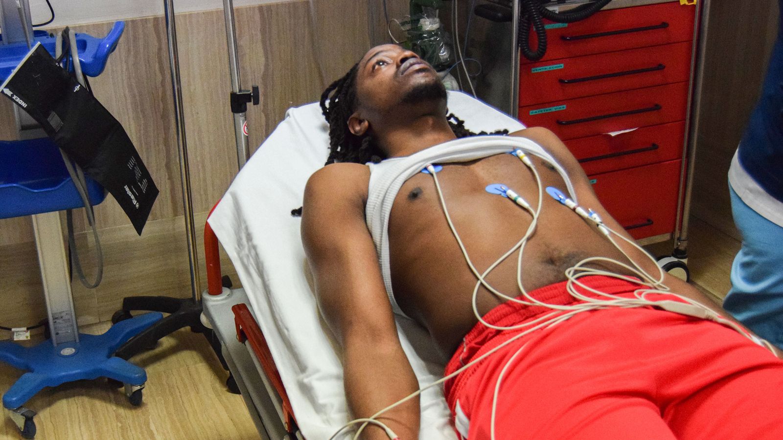 Mykal Riley pasó el correspondiente reconocimiento médico