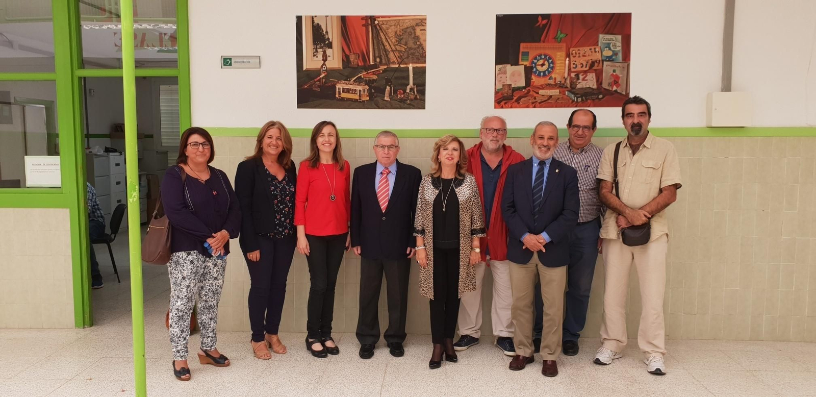 Francisca Fernández, Félix López y Clara Castaño en el Instituto.