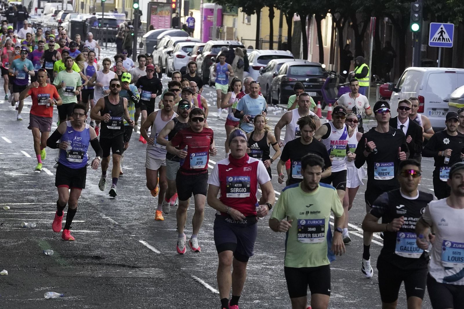 el Zurich Maratón de Sevilla 2026 por Lopez de Gomara, galería 1