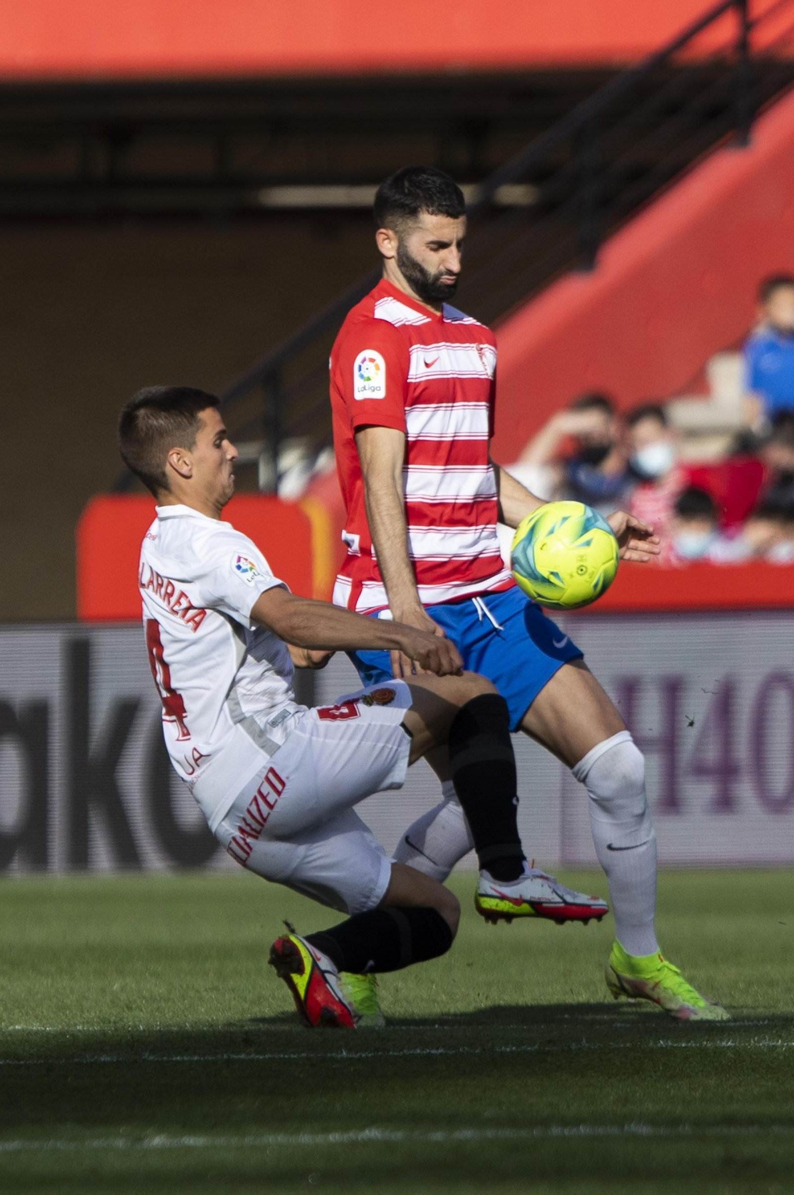 Gonalons puede ser una de las novedades.