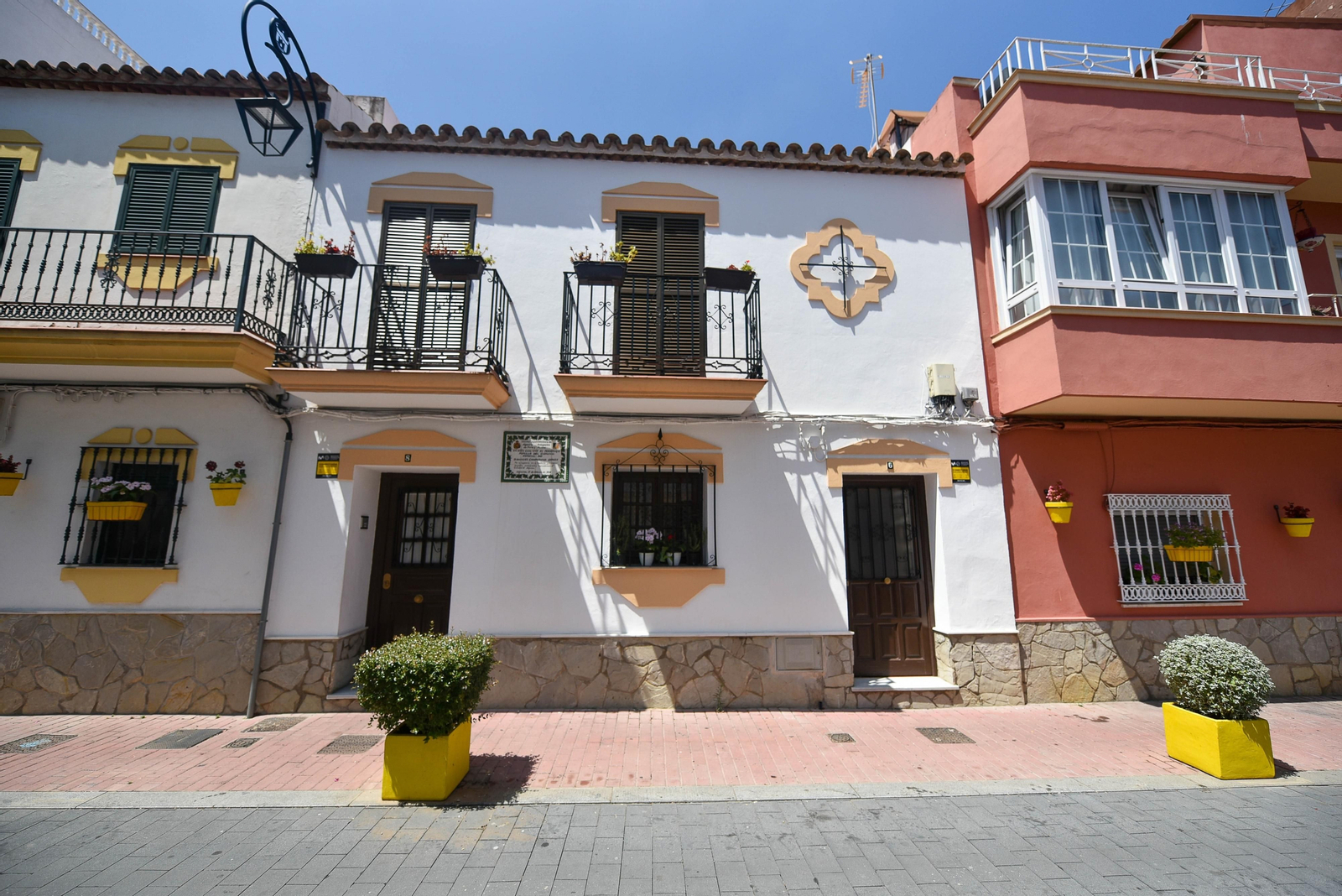 El barrio de San Isidro, un rincón especial de Algeciras, en imágenes.