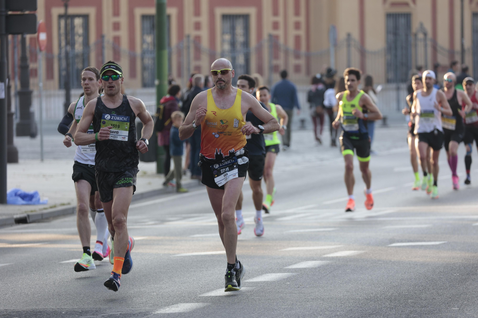 Las imágenes de la Maratón de Sevilla 2022 (7)