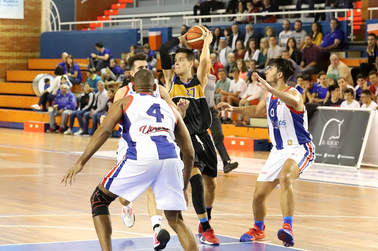 Imágenes del Enrique Benítez - Utrera