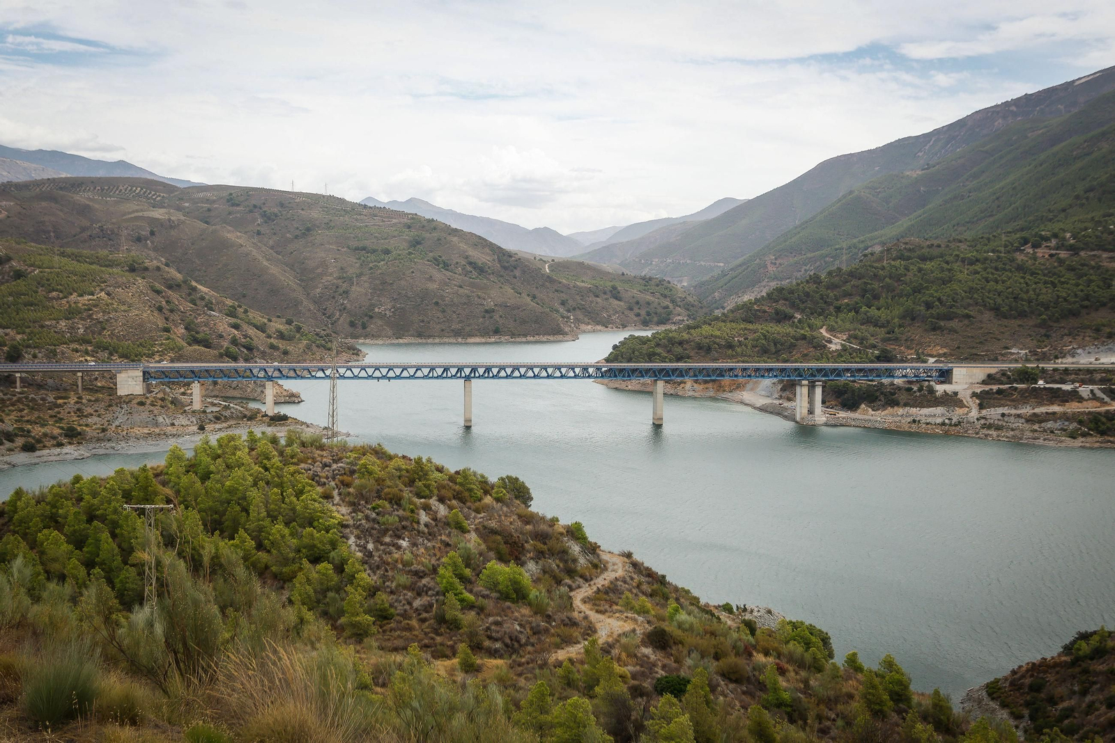 Fotos: así ha ido el primer día de cortes en la autovía A-44 de la Costa de Granada