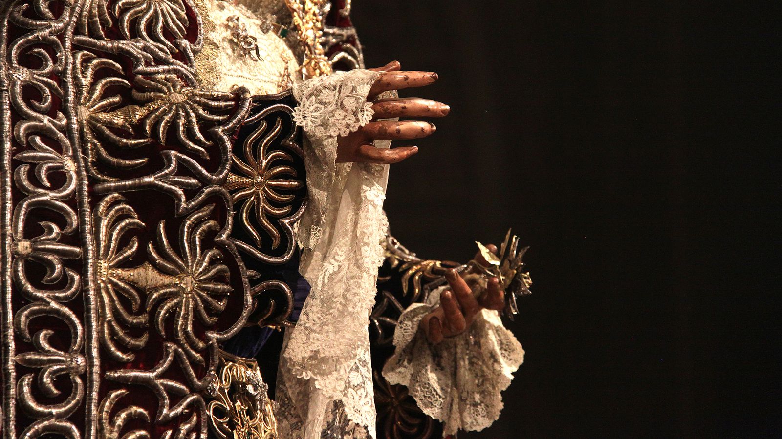 La Virgen del Valle en solemne veneración