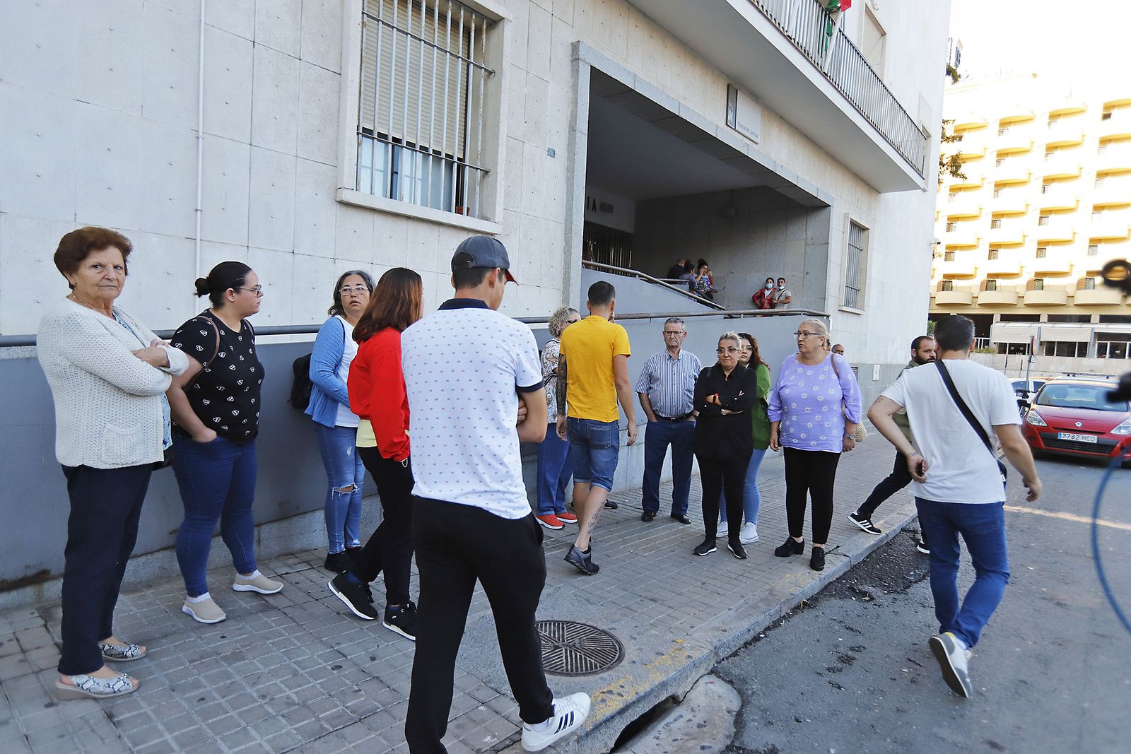 Llegada a los juzgados del detenido por el atropello mortal en Gibraleón