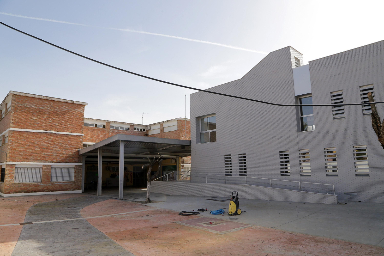 El IES Fernando Quiñones, desde ahora IES Lola Flores.