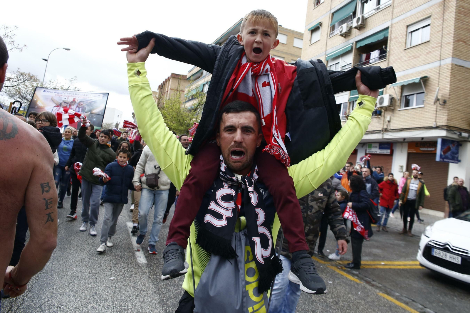 Las fotos de la afición malaguista en Granada