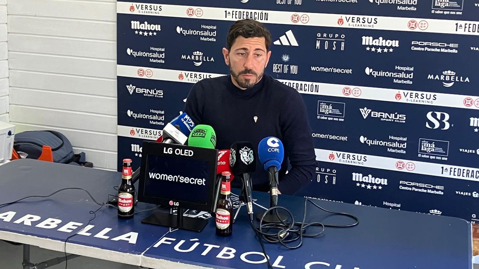 Javi Vázquez, durante la rueda de prensa en Marbella.
