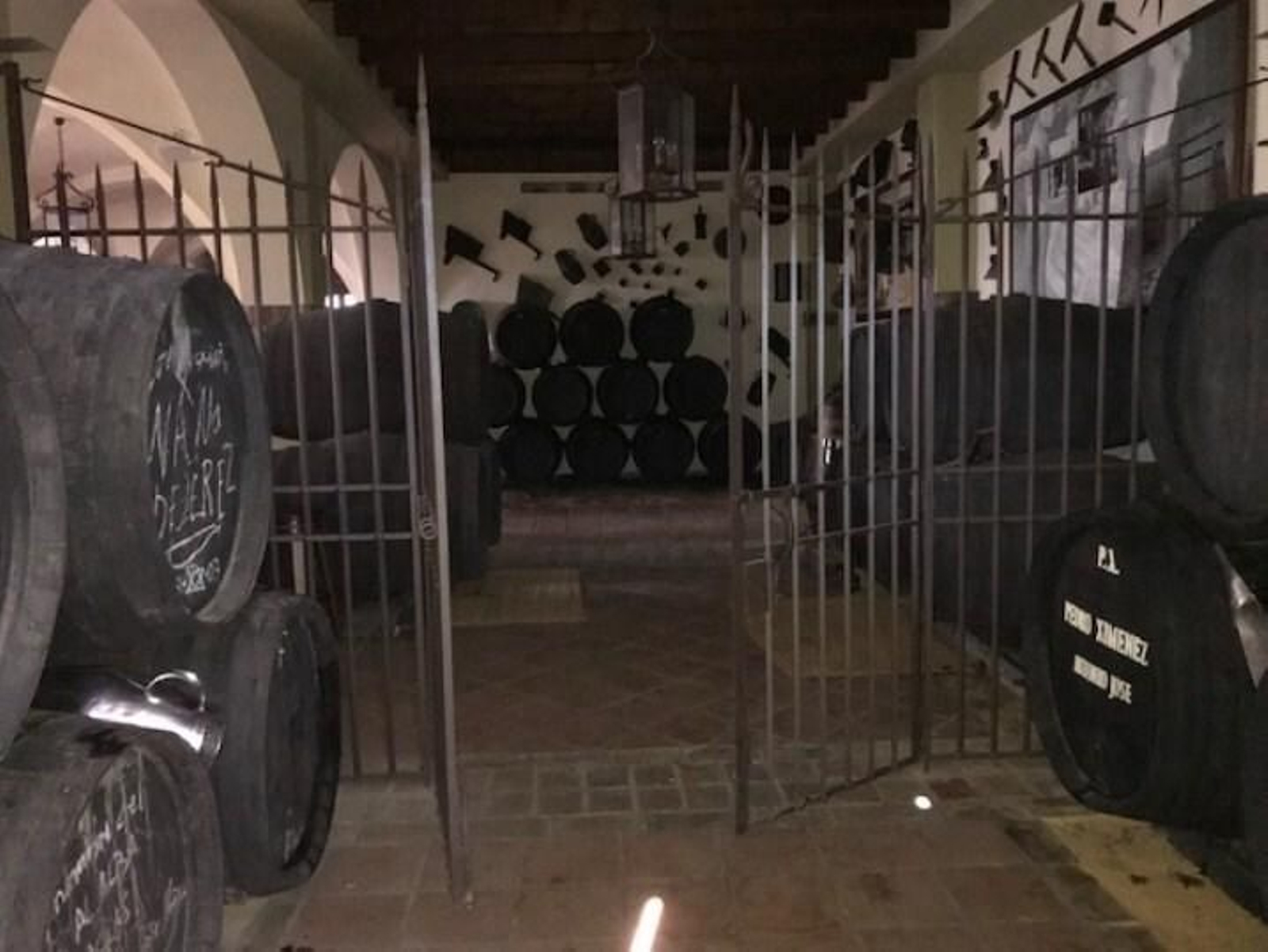 Bodegas Bóvedas de Esporsil