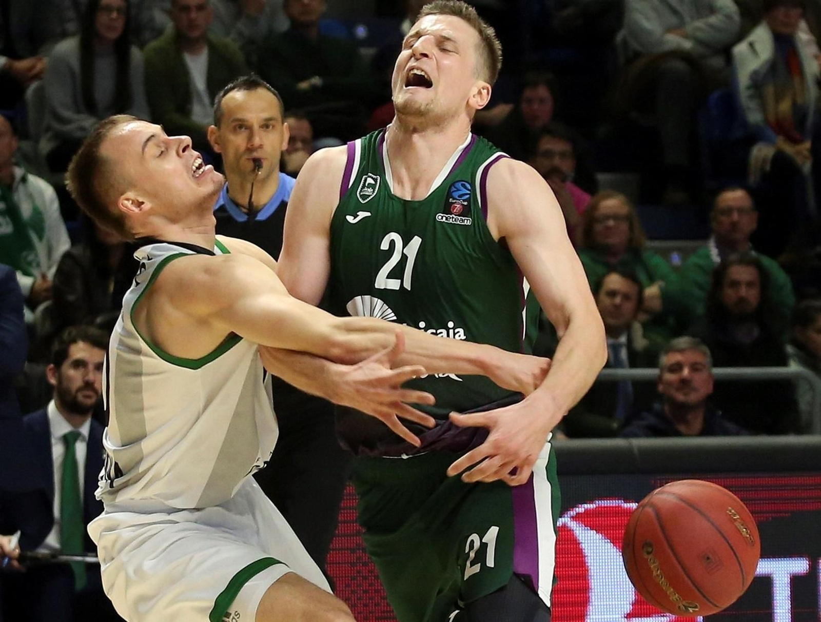 Prepelic pelea con Waczynski.