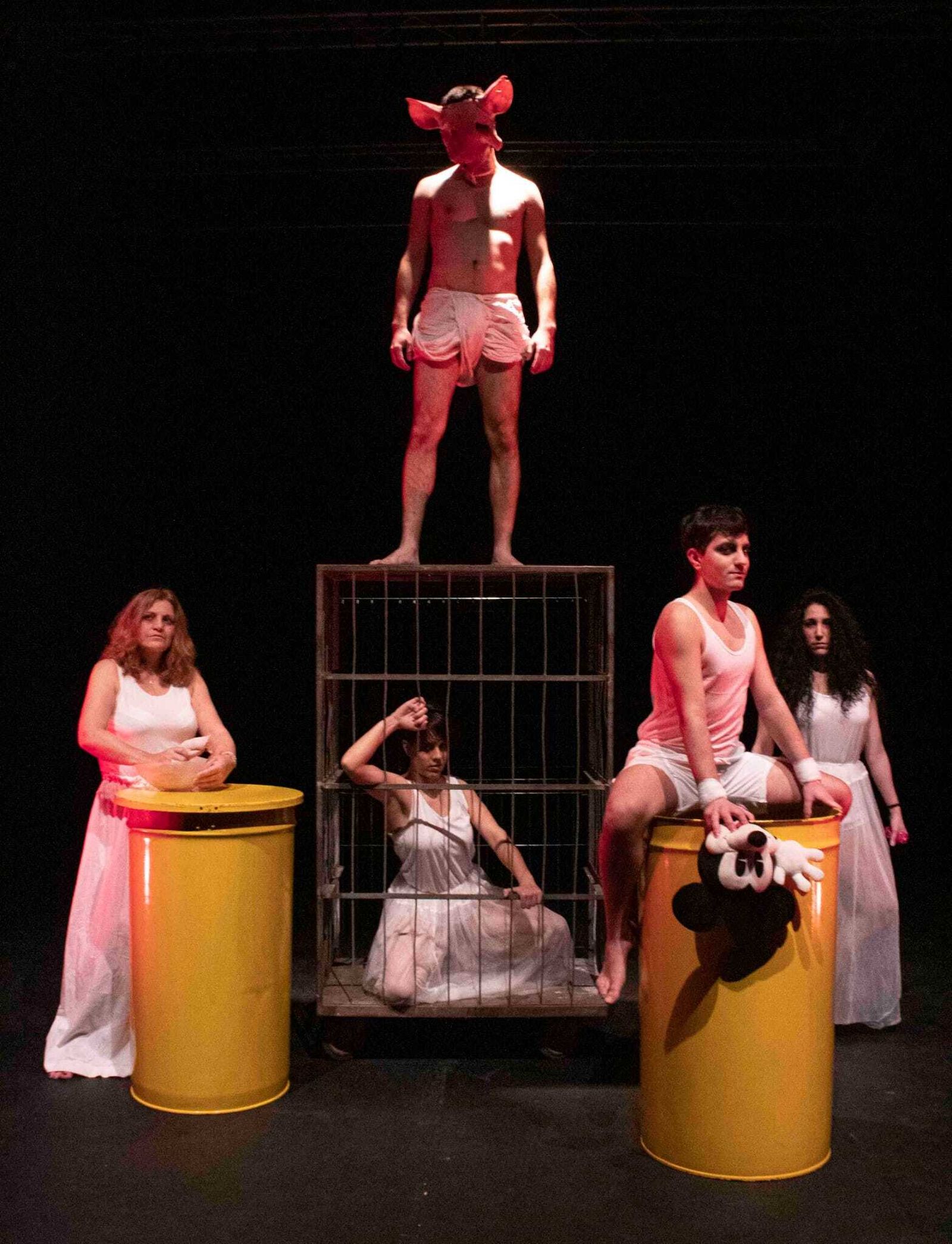 'El despedazamiento de los cerdos' ha sido premiada con el V Accésit José Monleón.