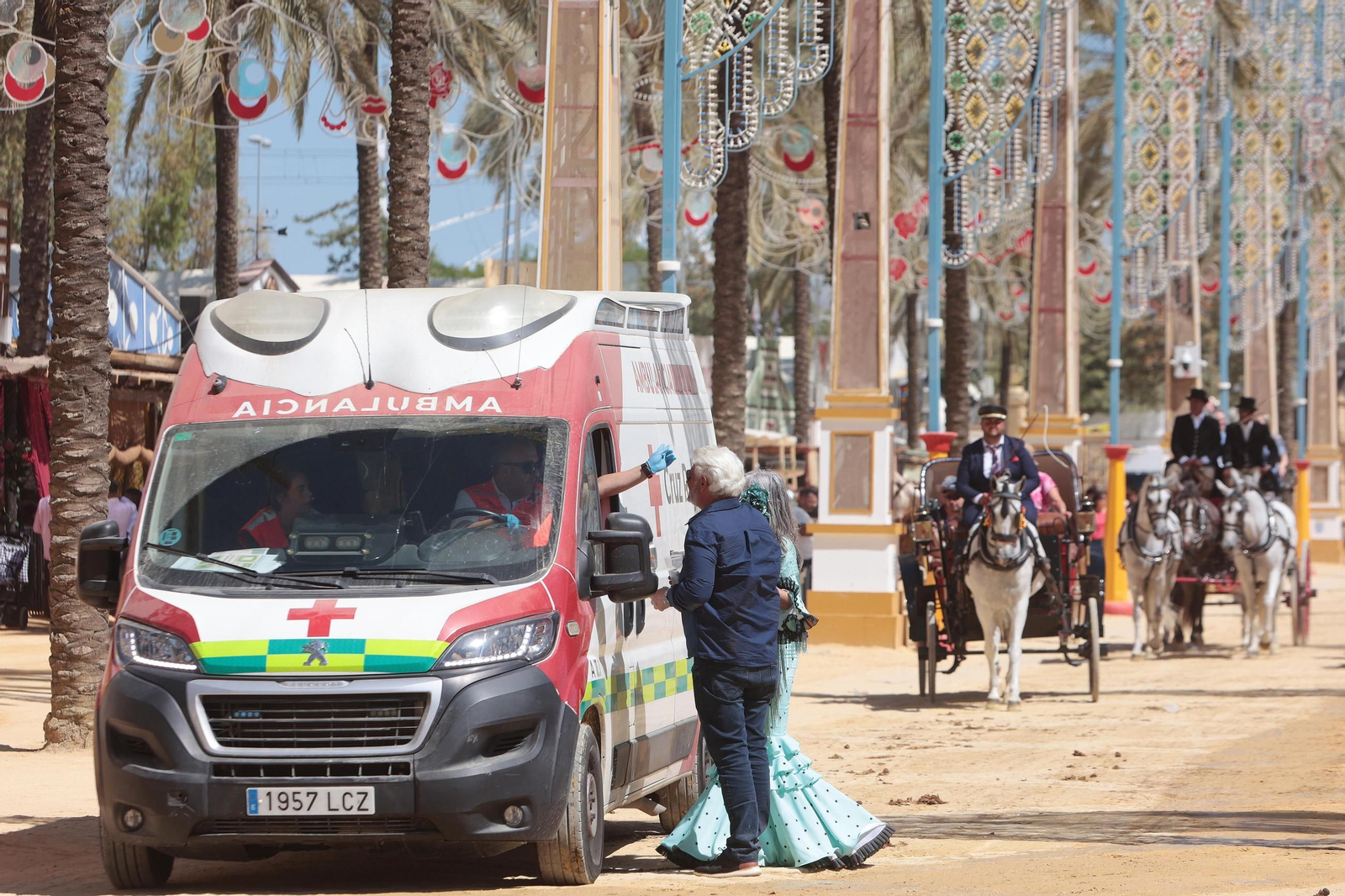 Una ambulancia de Cruz Roja durante esta Feria de Jerez.
