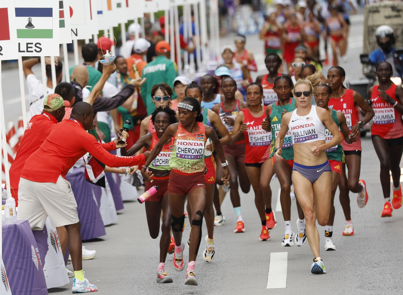 Las mejores imágenes del triunfo de Seville en 100 metros y del resto del Mundial de atletismo
