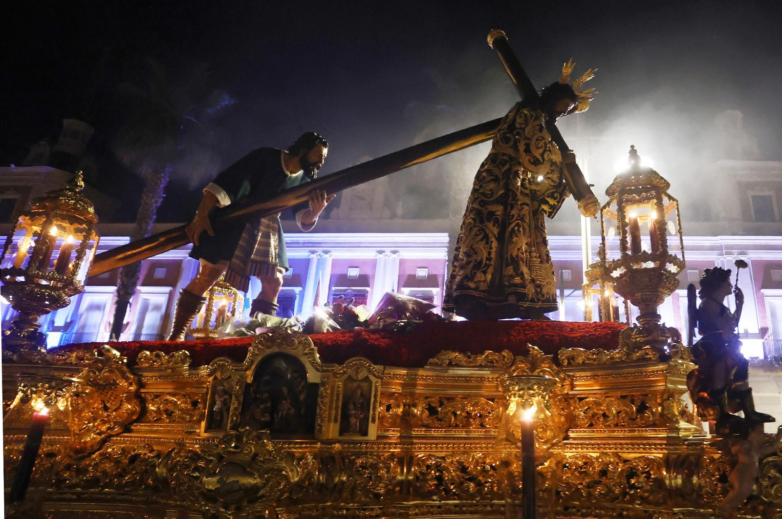 La Madrugá: Imágenes de la Hermandad del Nazareno