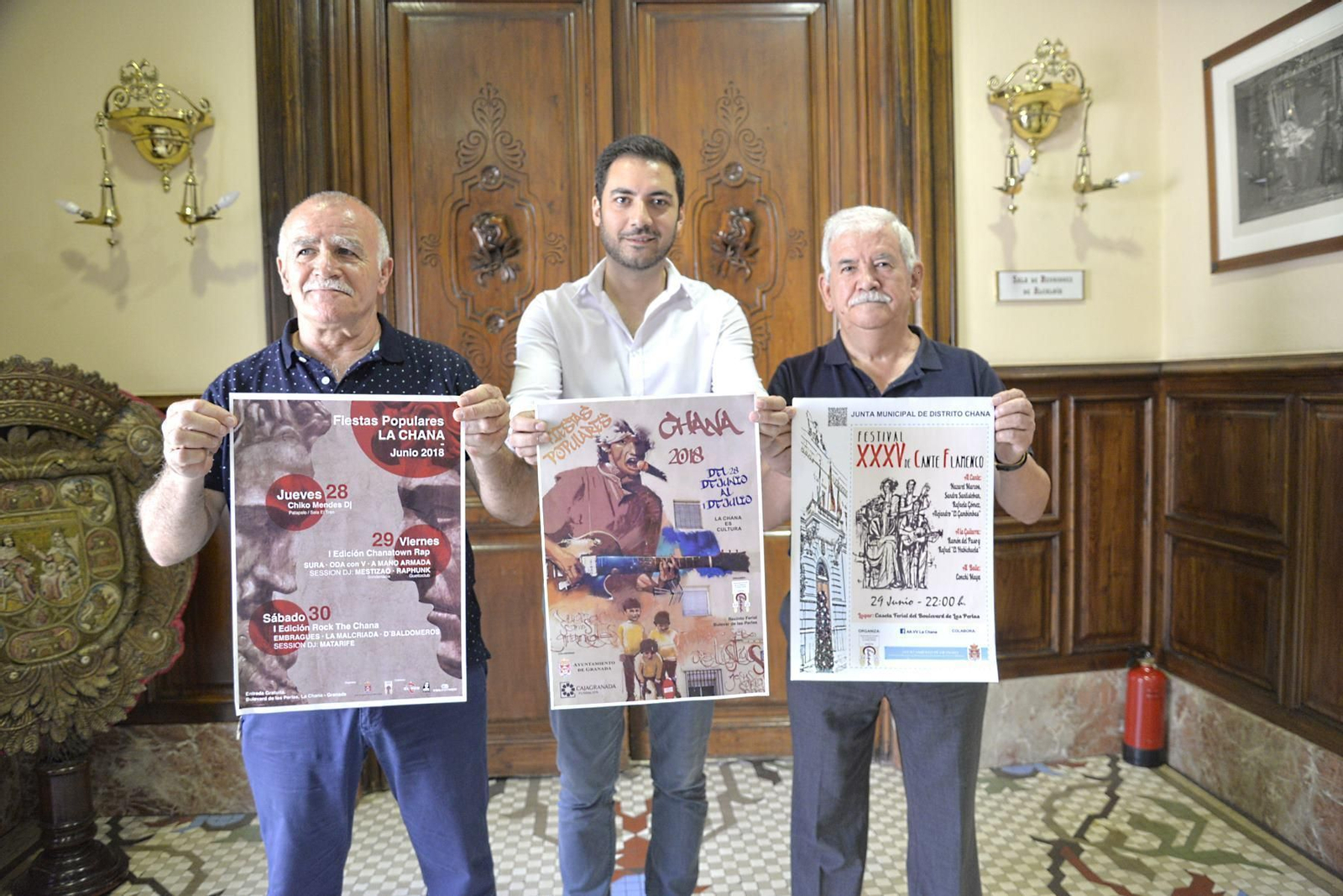 Presentación en el Ayuntamiento de las Fiestas de la Chana, que se celebrarán esta semana