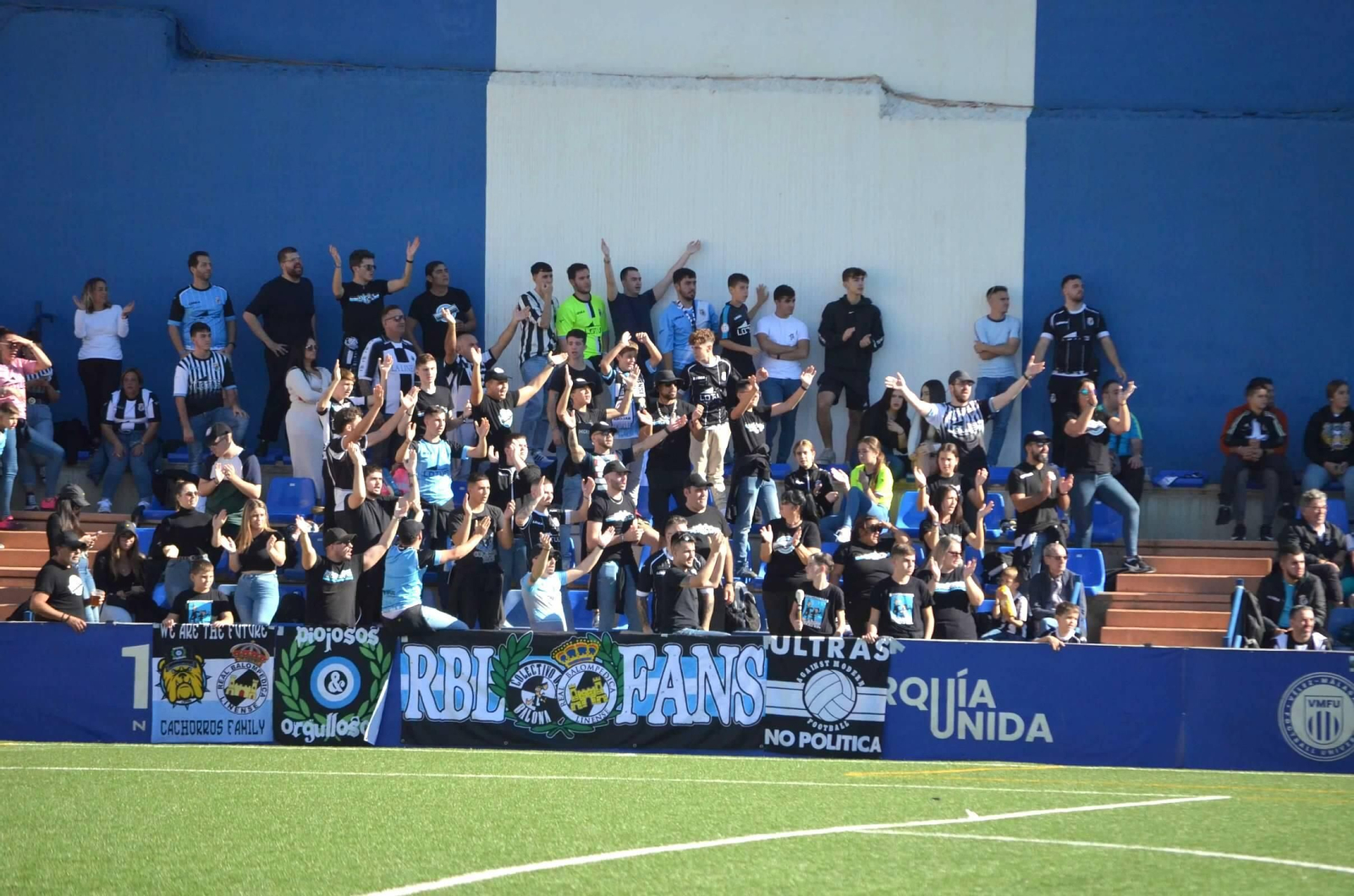 Las fotos del Vélez CF-Balona (3-1)