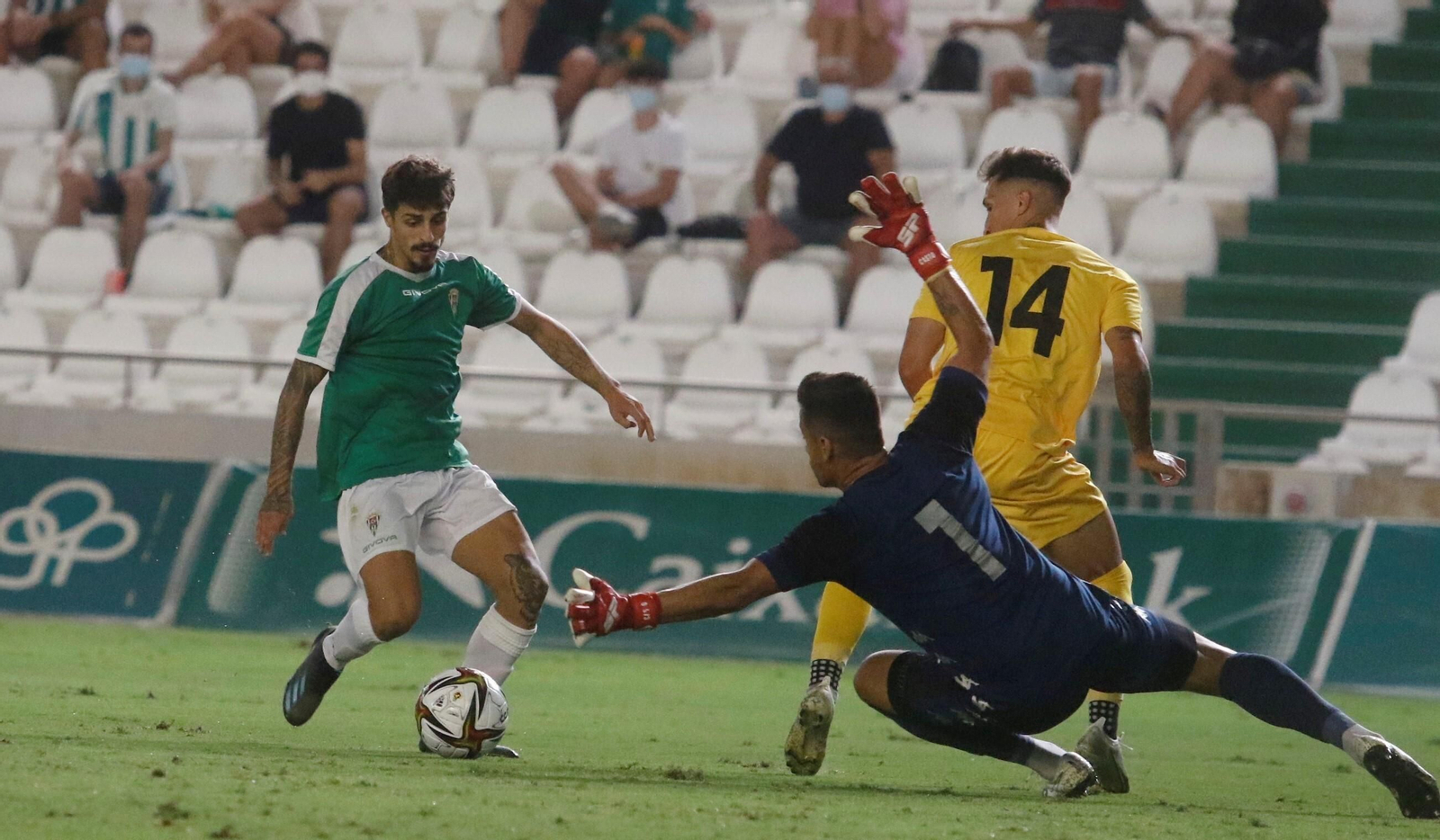 La plantilla del Córdoba CF 21-22, uno a uno