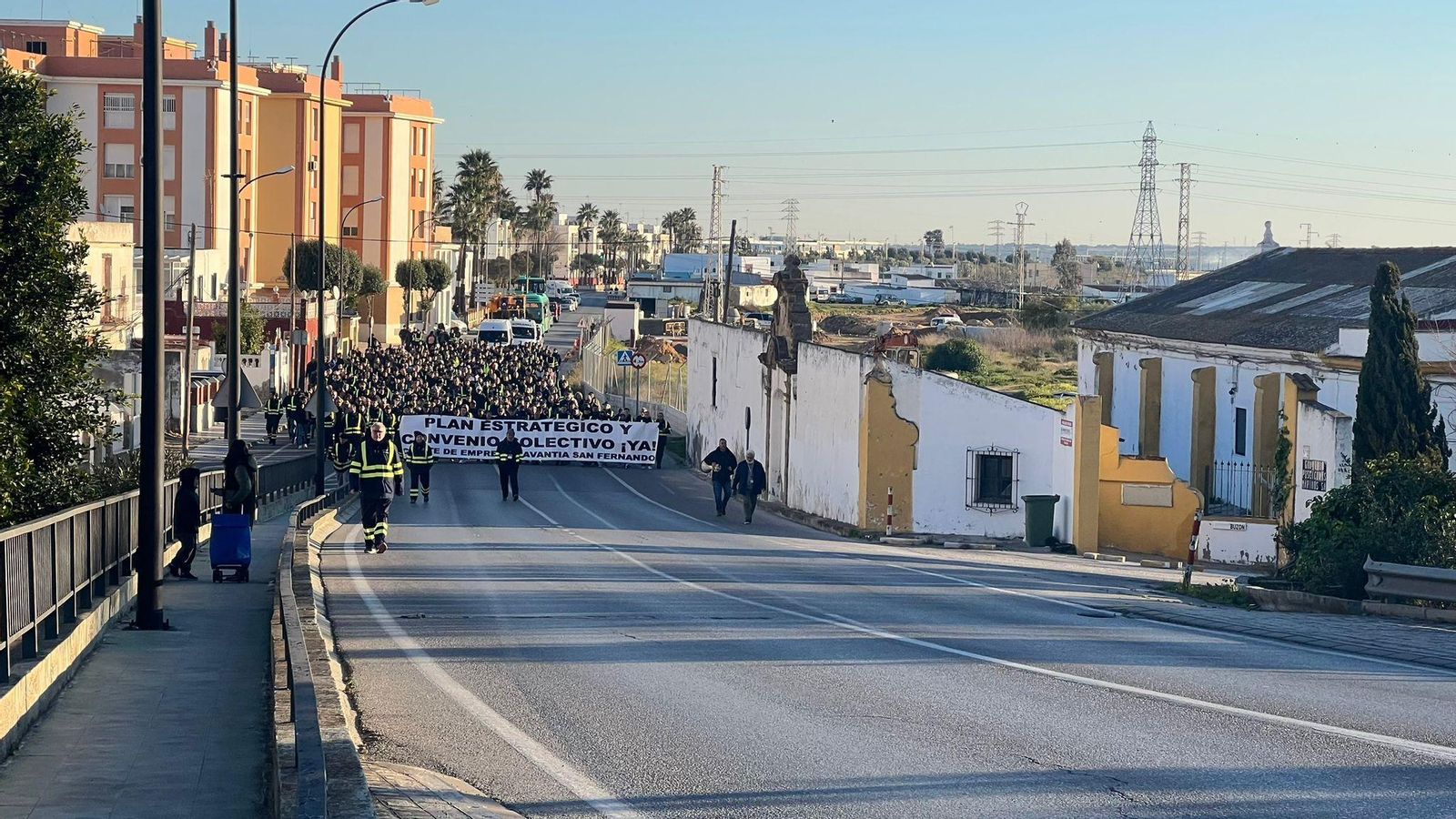 Marcha de los trabajadores de Navantia, a la altura del puente del Gran Poder.