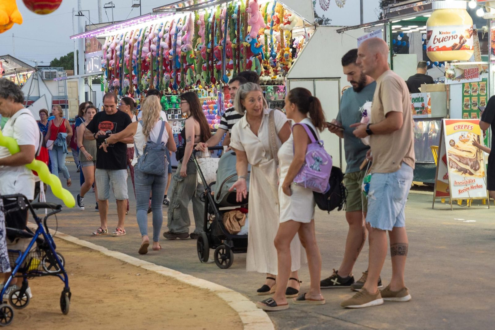 Colombinas 2025: Imágenes del ambiente el lunes 4 de agosto en las Fiestas Colombinas