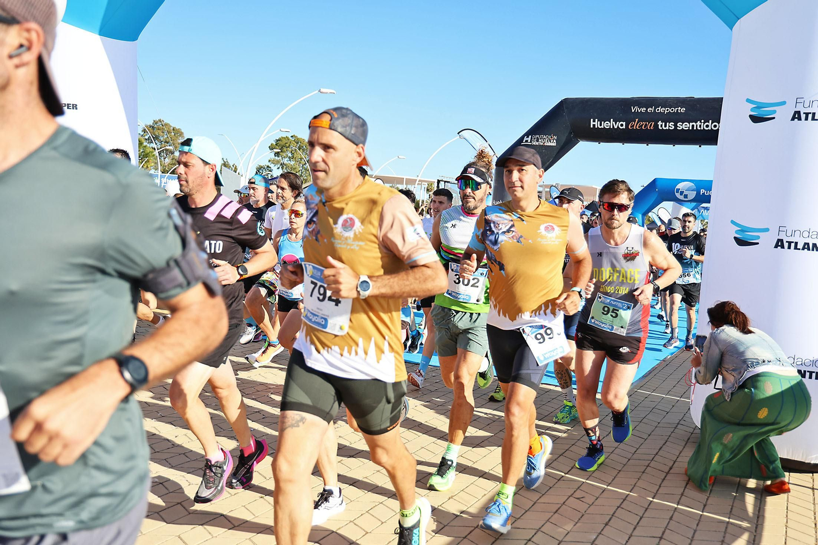 Imágenes de la 10K Huelva Avatel Telecom 'Puerta del Descubrimiento'