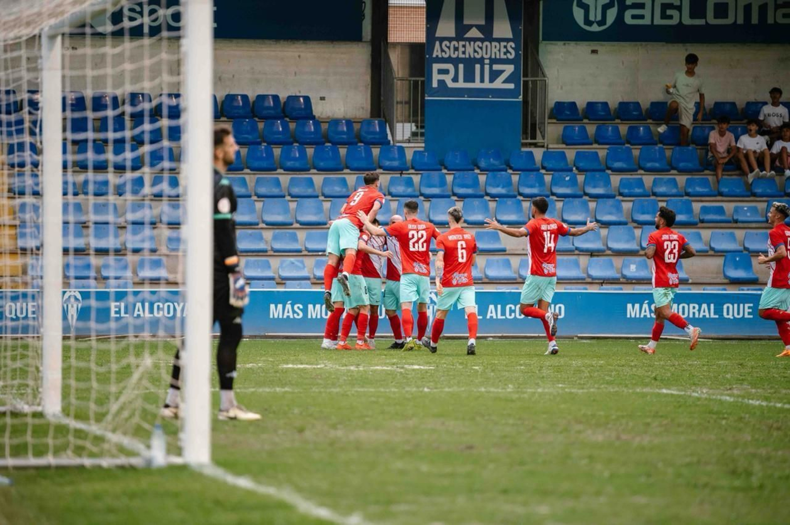 Las fotos del CD Alcoyano-Algeciras CF de Primera Federación (1-1)